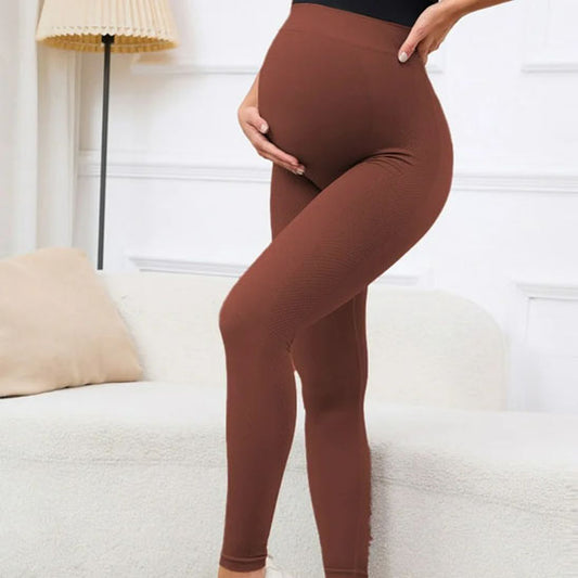 pantalon-grossesse-style-legging-chic